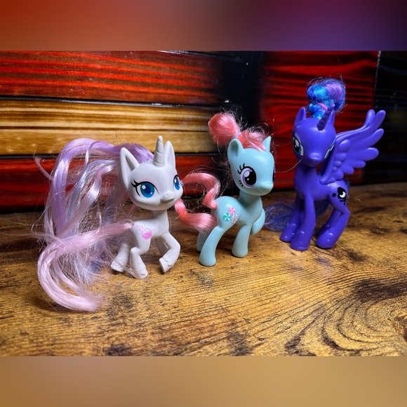 Vintage Lot of 3 MLP My Little Pony 90s And 2000s, Horse Riding, Horse Dolls - Picture 2 of 3